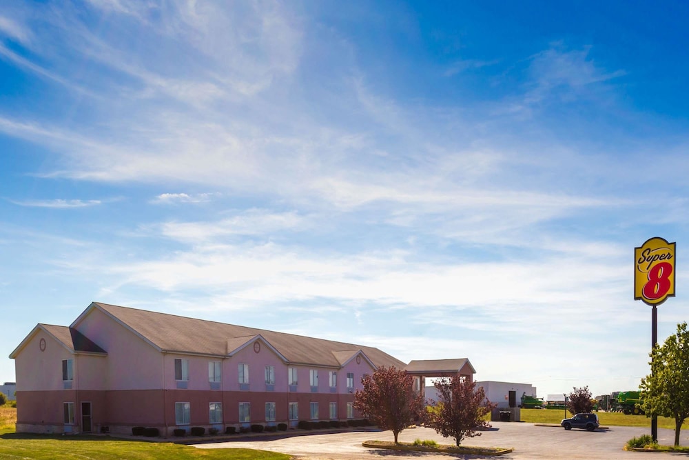 Super 8 By Wyndham Frankfort In 2/20