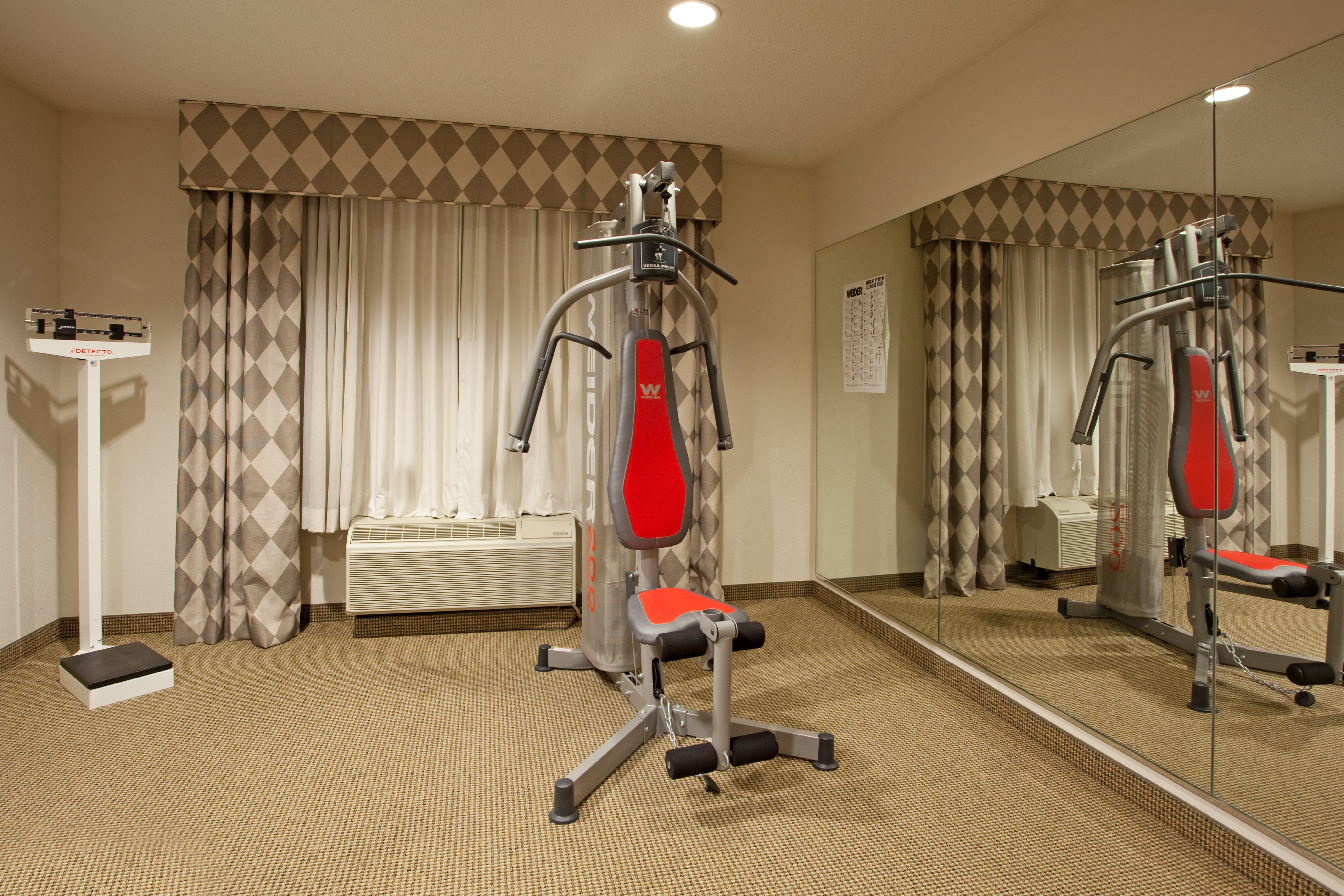 Holiday Inn Express Hotel Suites Mebane 28/62