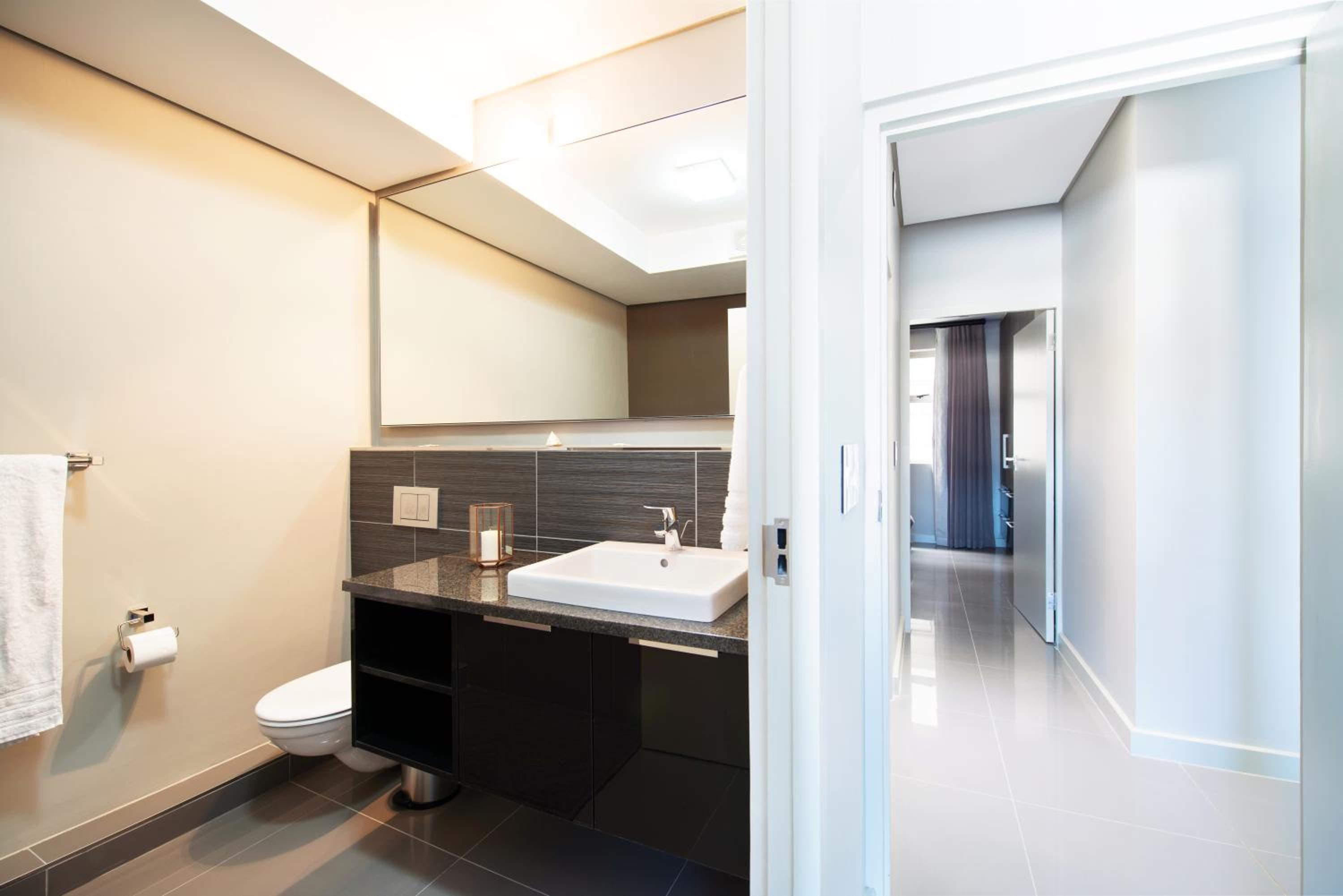 Lux Andringa Walk Apartments 20/22