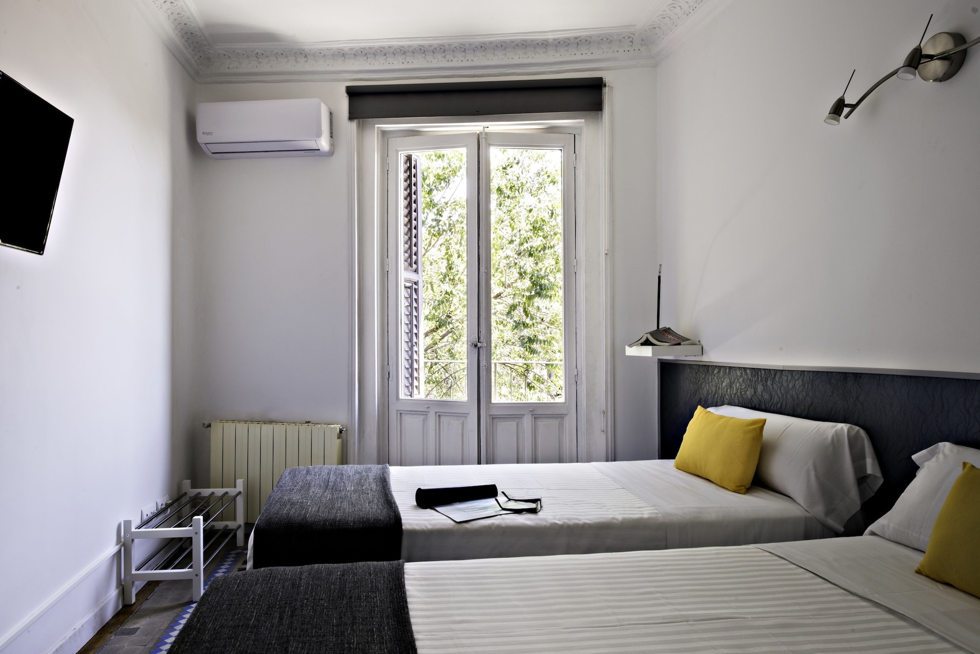Studio, 3 Beds