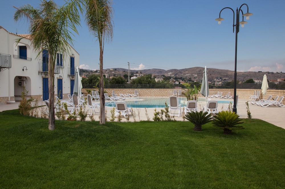 Scala Dei Turchi Resort 40/55