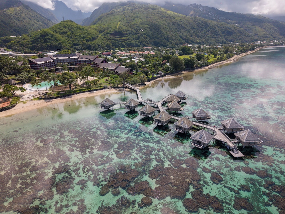 Tahiti Ia Ora Beach Resort 74/83