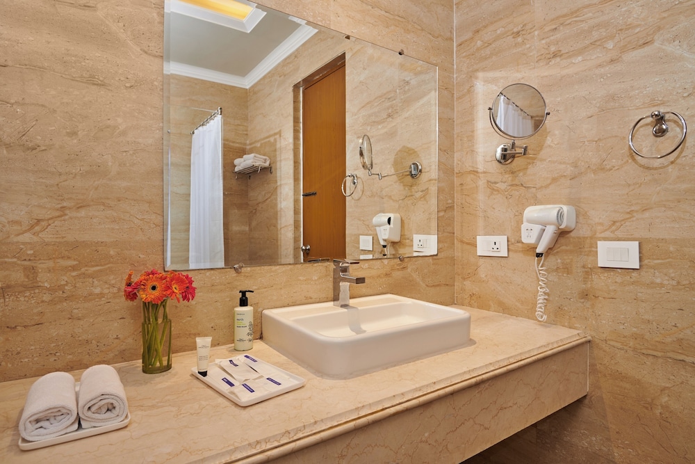 Royal Kingdom Resort 39/42