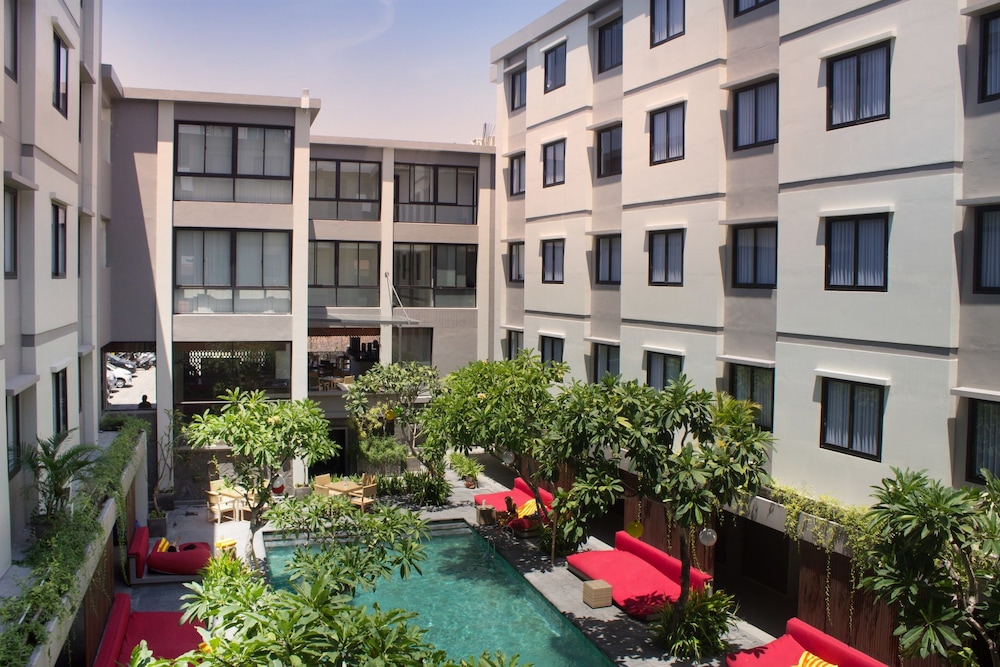 Savvoya Hotel Seminyak 3/27