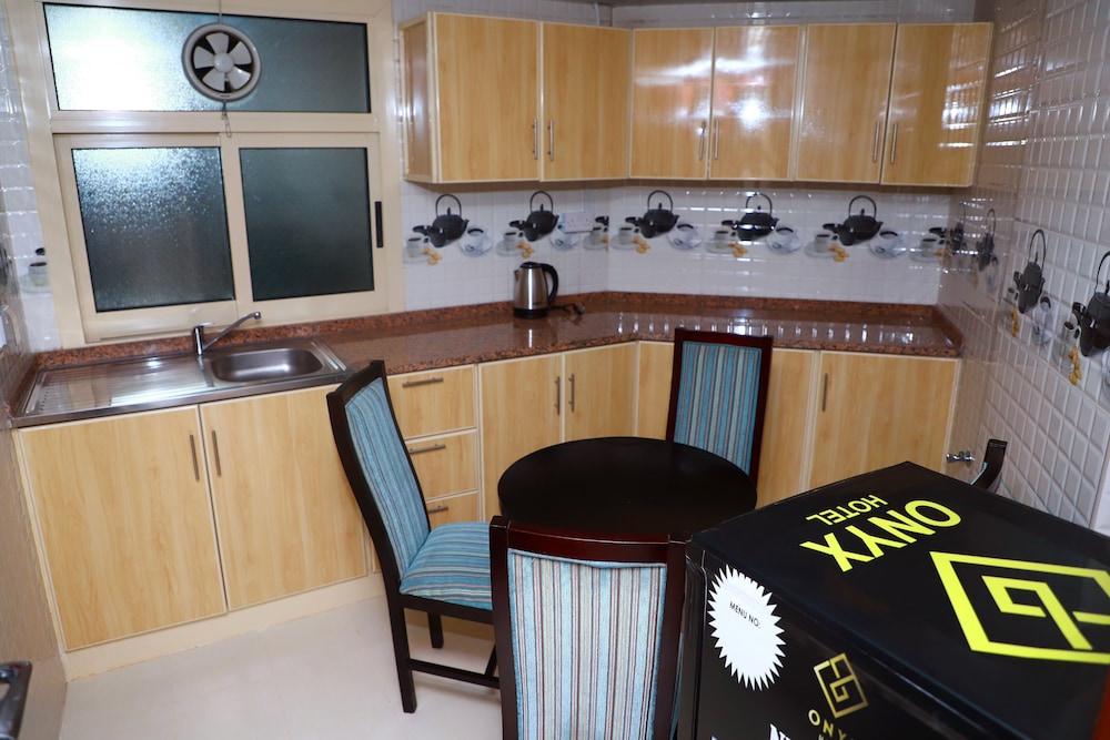 Onyx Hotel Apartments - MAHA HOSPITALITY GROUP 43/48