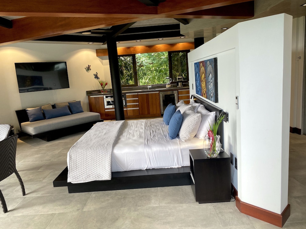 Tulemar Resort 39/77