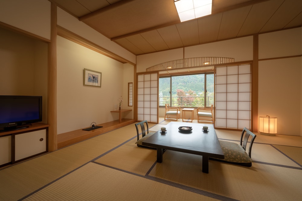 JAPANESE