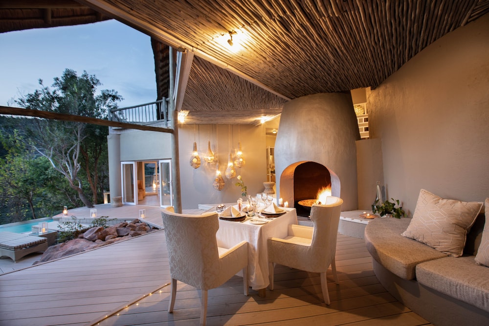 Clifftop Exclusive Safari Hideaway 26/37