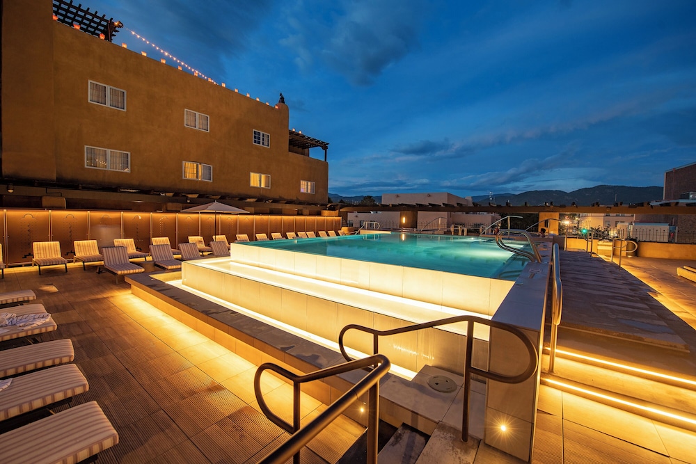 swimming pool spa