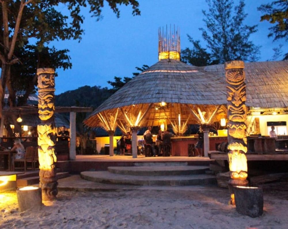 Lanta Island Resort 4/69