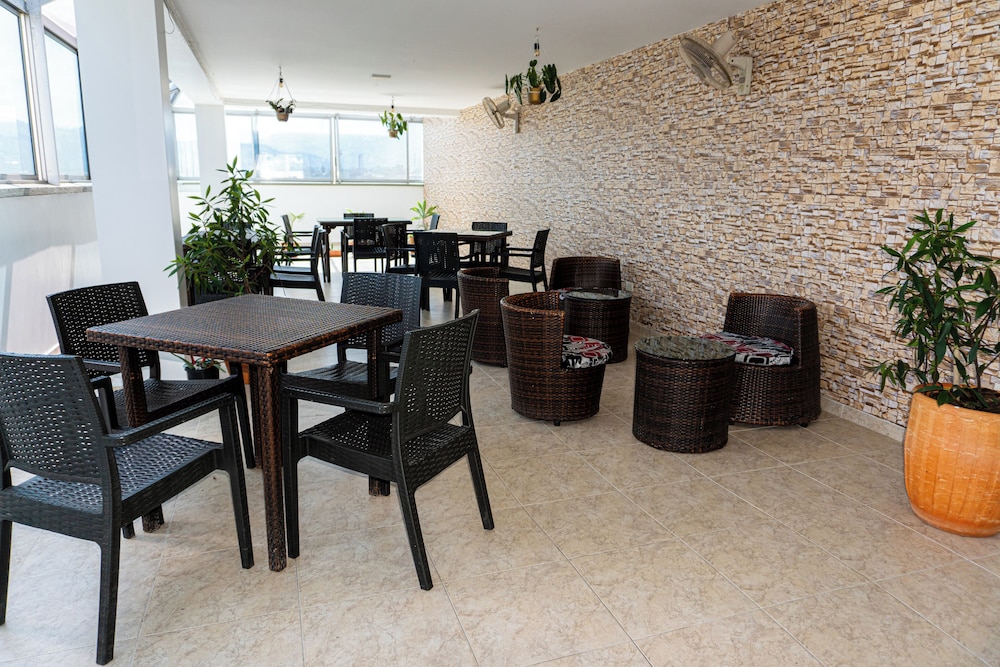 Hotel Central Plaza 28/35