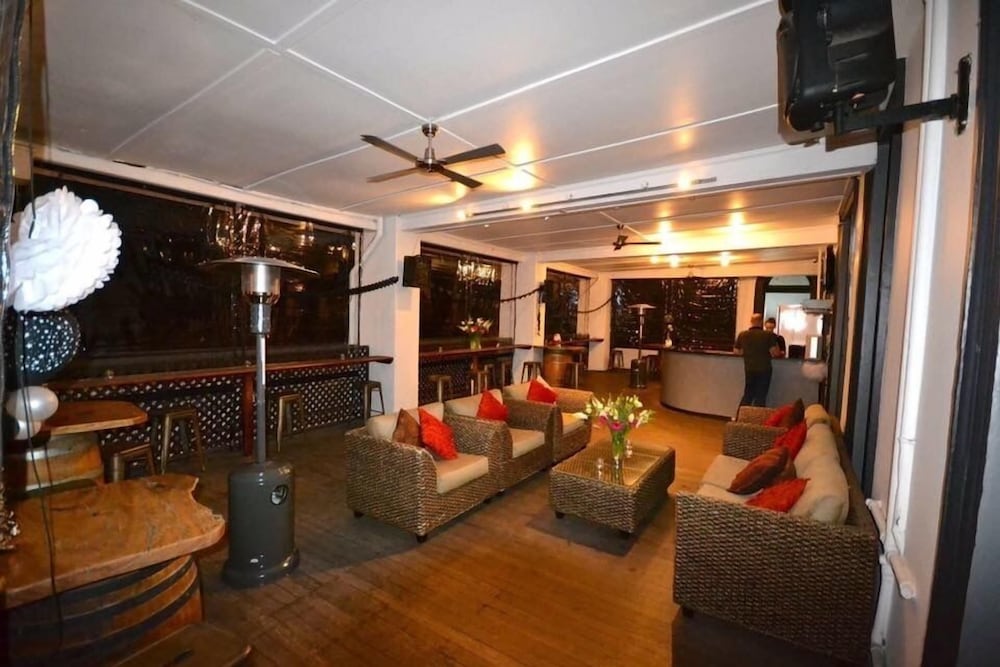 The Grand Hotel Healesville 26/47