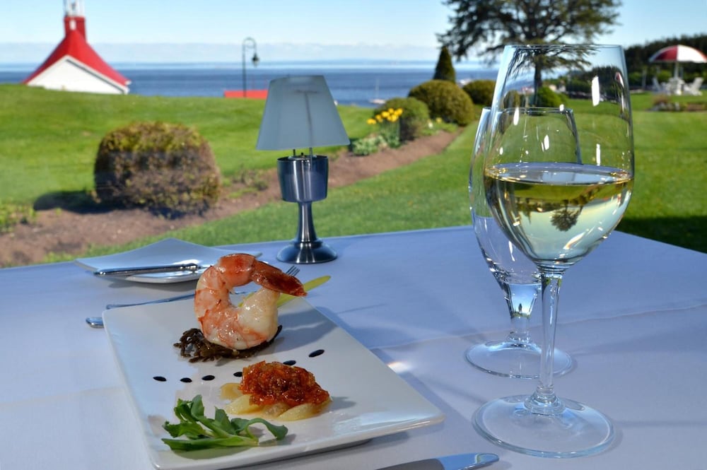 Tadoussac Hotel Seasonal Hotel 25/72