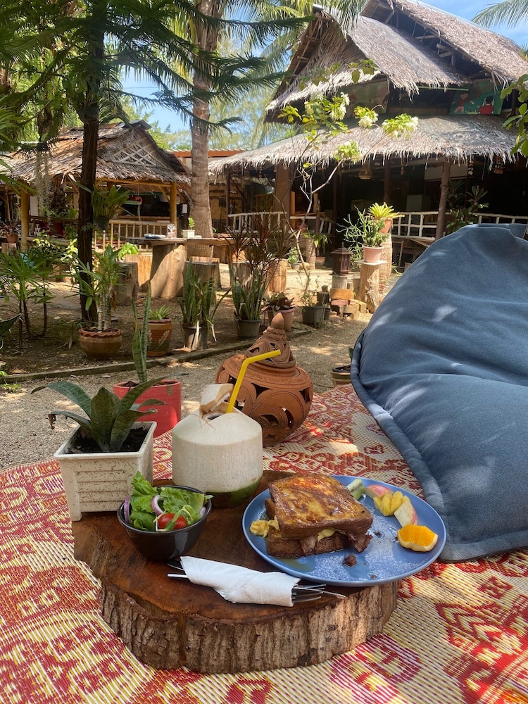 Leaf House Bungalow - Hostel 28/50
