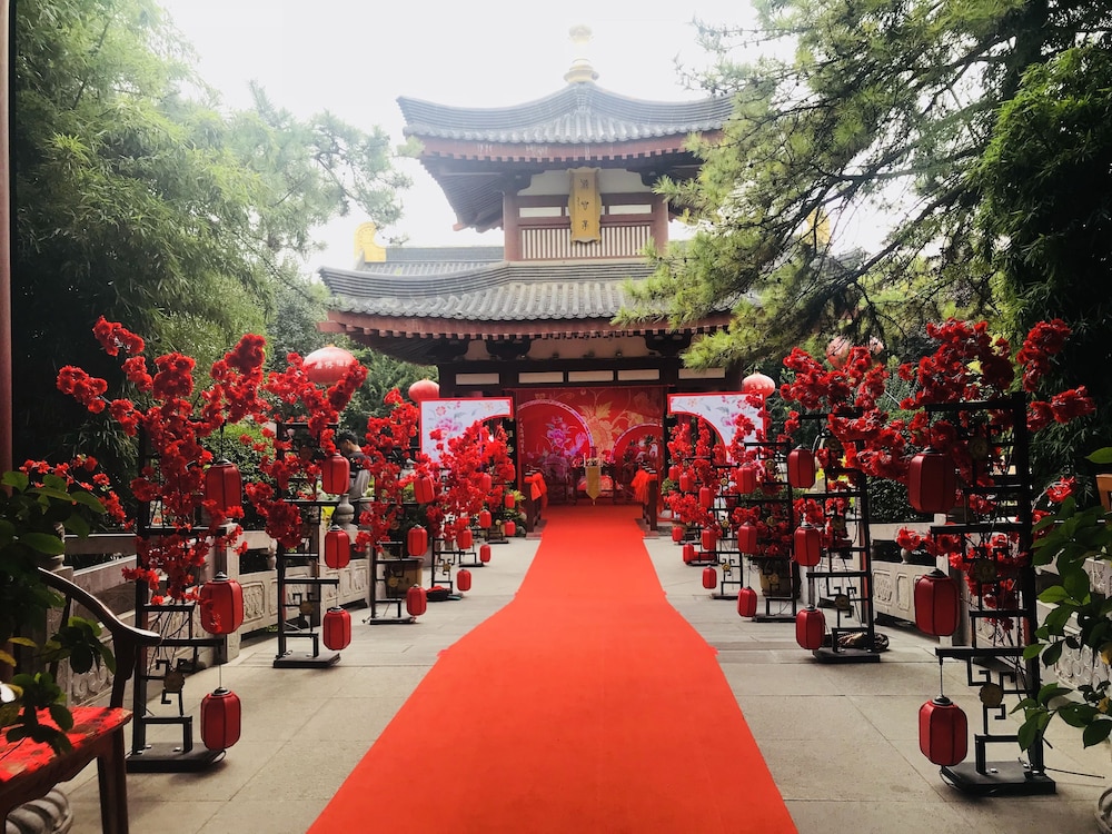 Tang Dynasty Art Garden Hotel 40/49