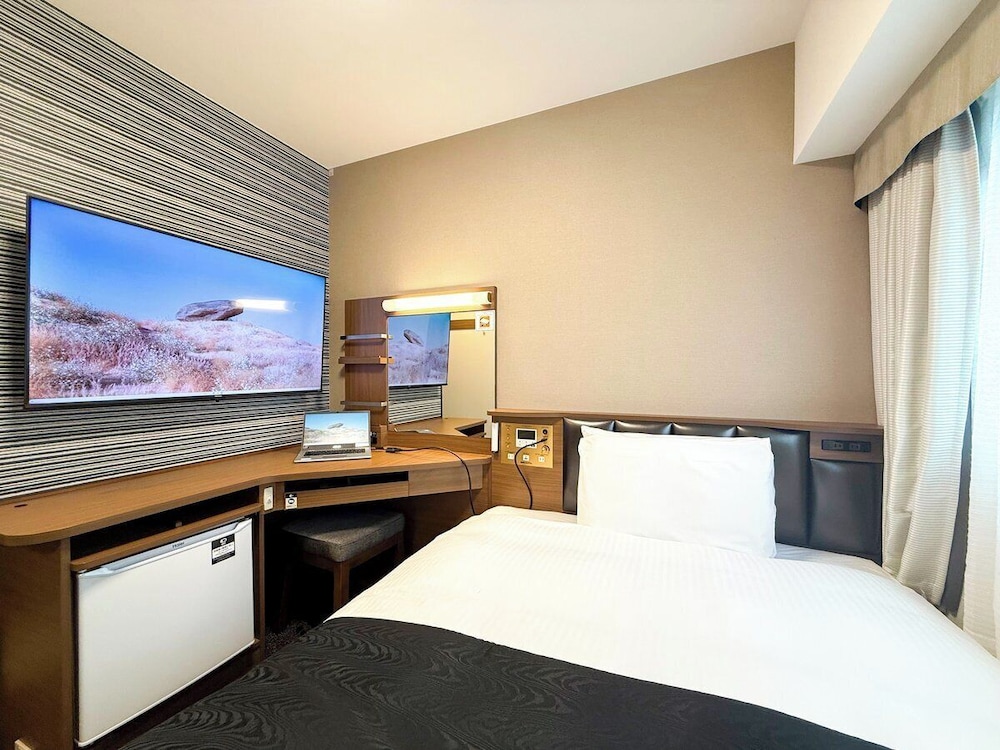 Moderate, Double Bed