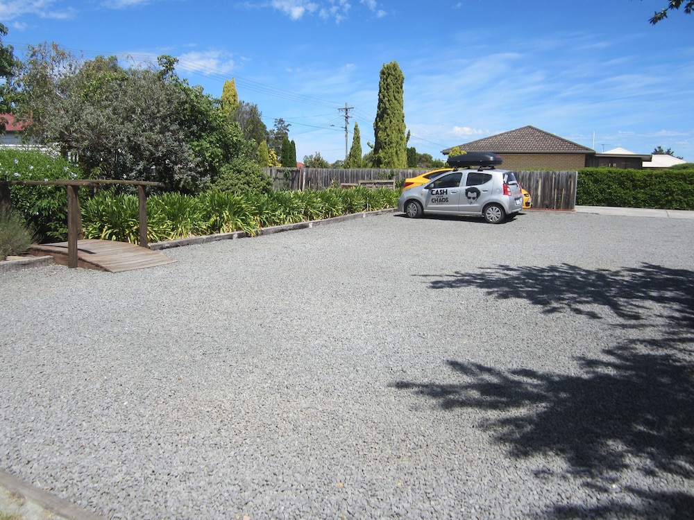 SORELL BARRACKS 5/54