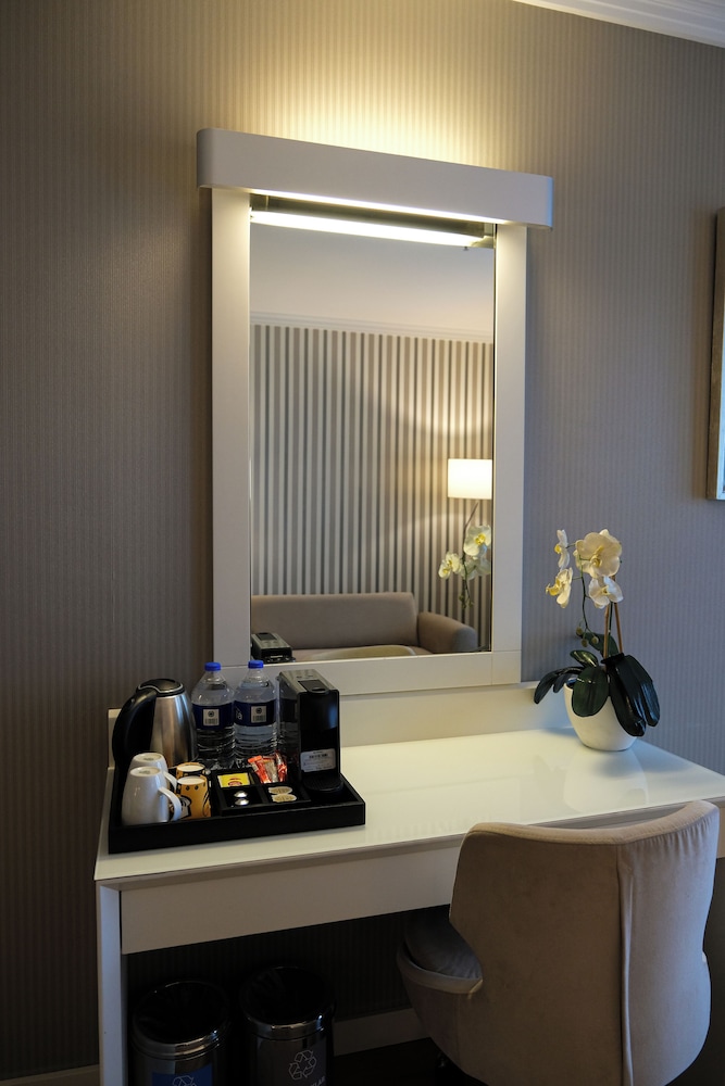 Byotell Hotel Istanbul 71/74