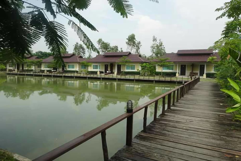 Ban Naam Resort 32/39