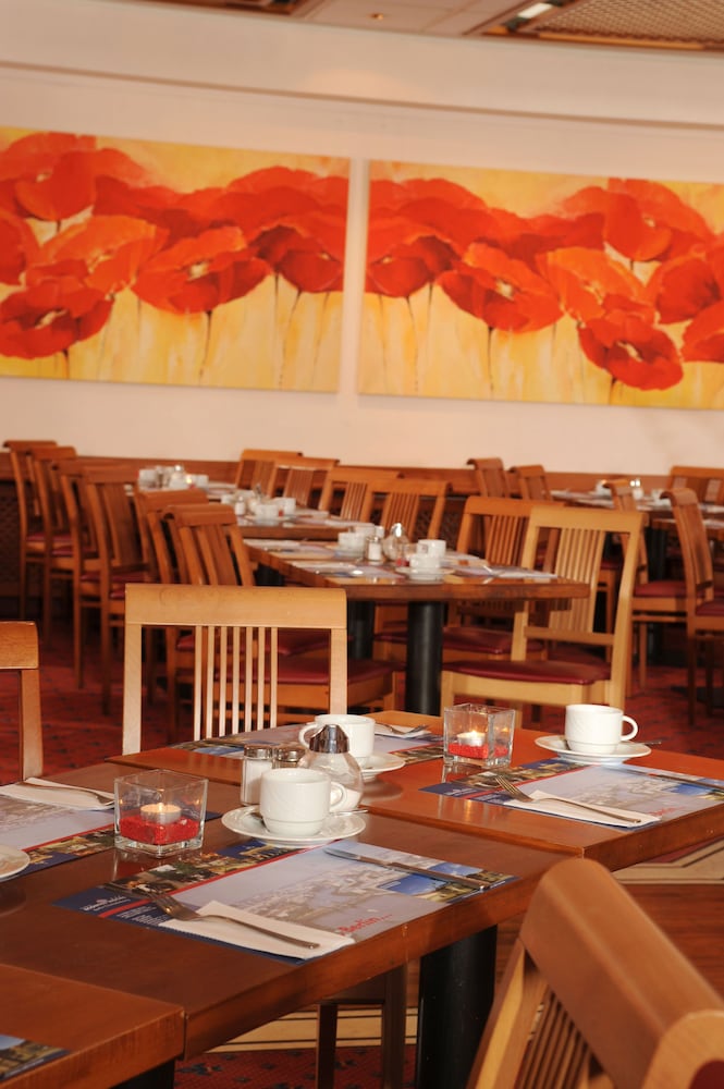 PLAZA INN Berlin-Charlottenburg 43/64