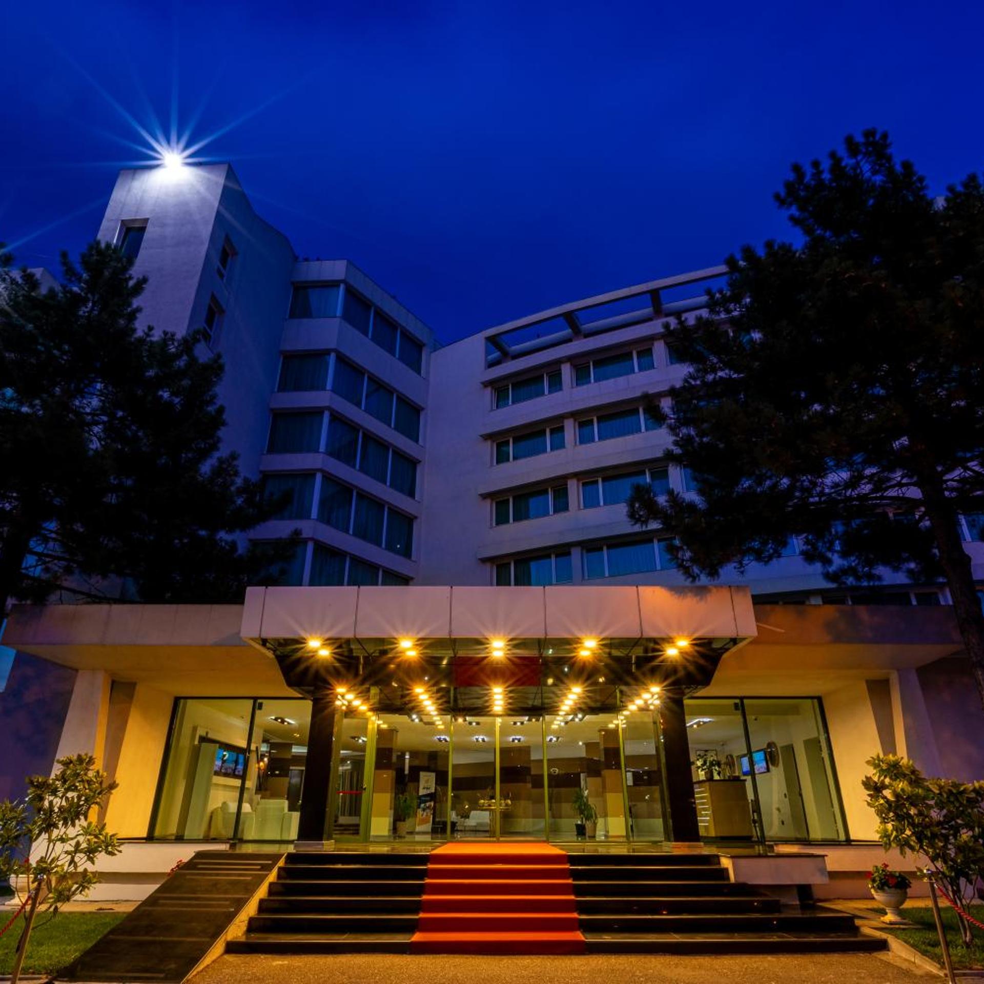 Hotel Alcor 1/50