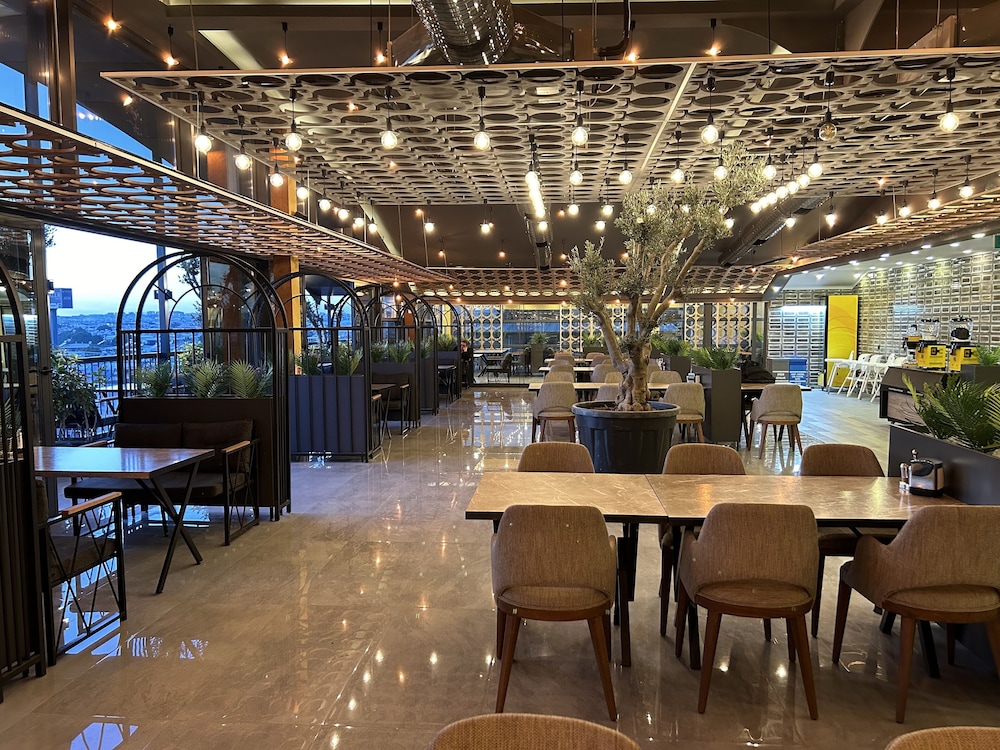 01 Nova Otel 32/38