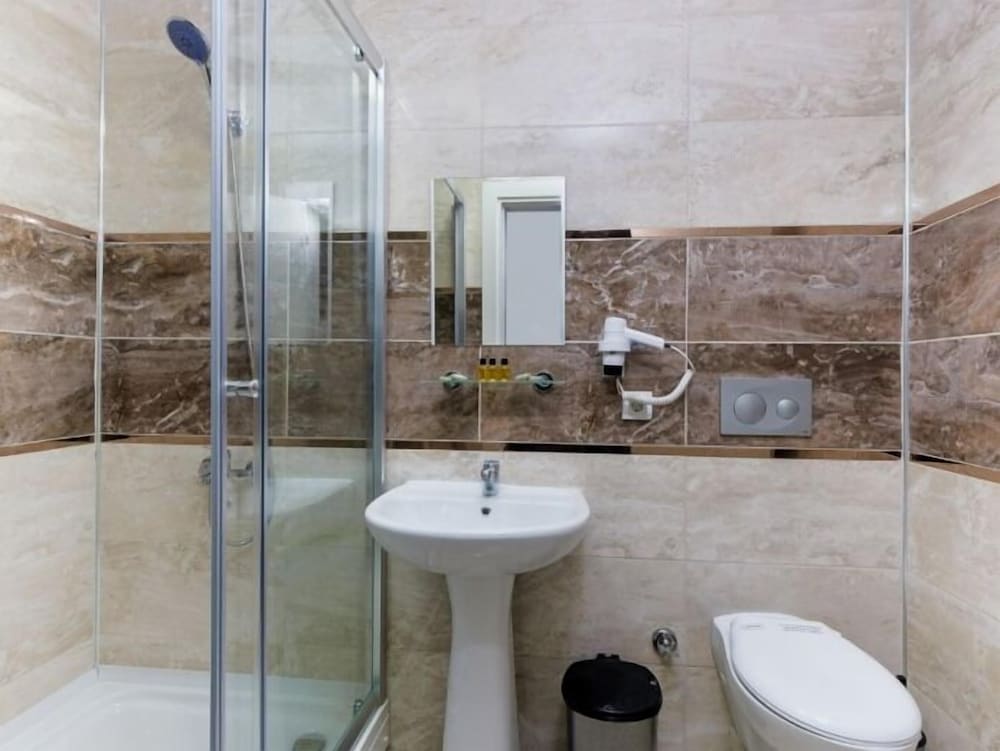 Grand Gulluk Hotel 53/56