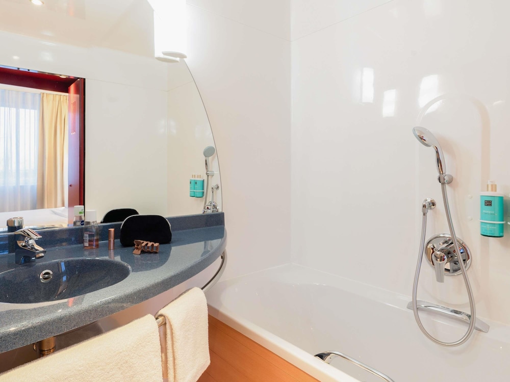 Novotel Suites Geneve Aeroport 71/74