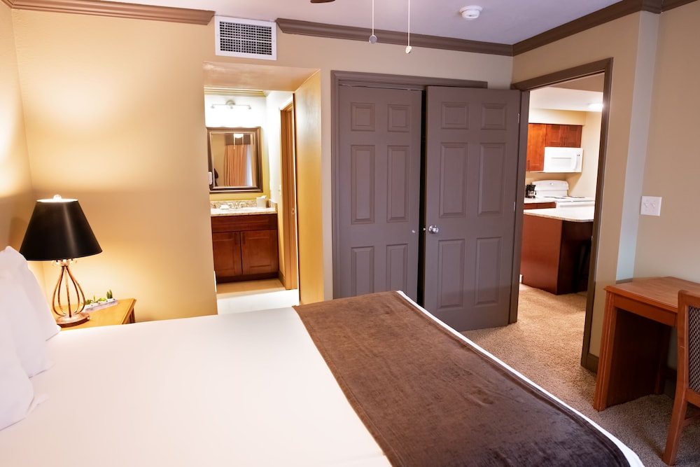 Chase Suite Hotel Lincoln 13/71