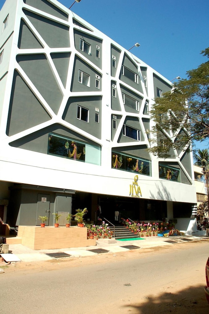 HOTEL JIVA 2/50