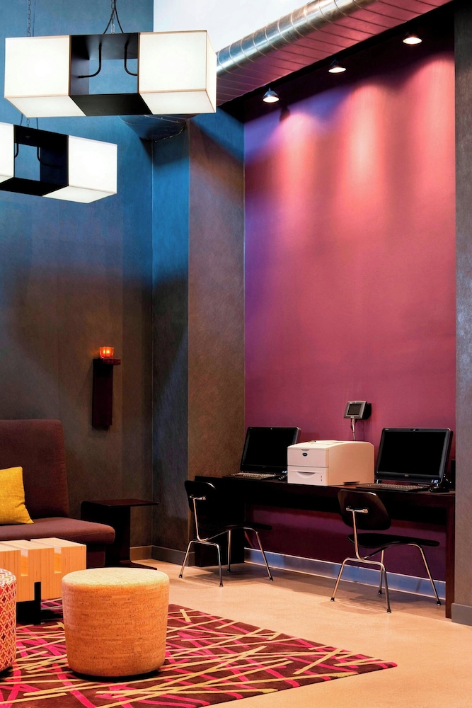 Aloft New York Brooklyn 22/48