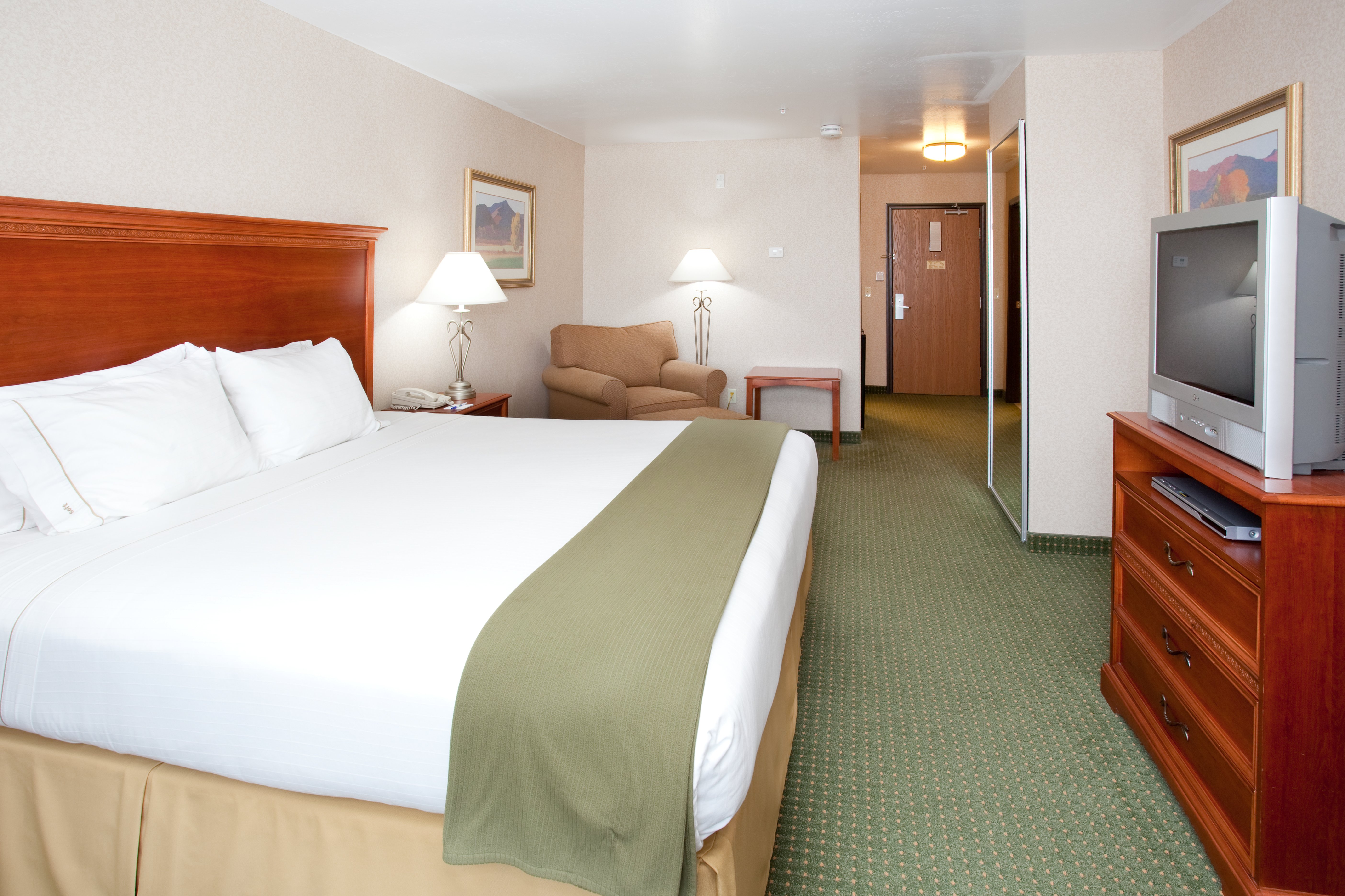 Holiday Inn Express Hotel And Suites Gunnison 25/73