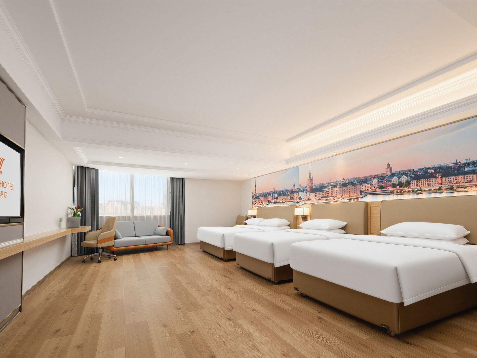 Vienna Hotel (Happy Valley Renhe Metro Station) 24/51