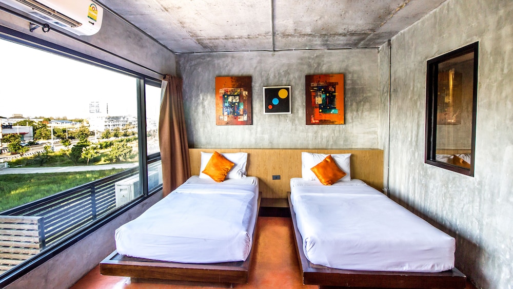B2 Mahidol Boutique & Budget Hotel 30/42