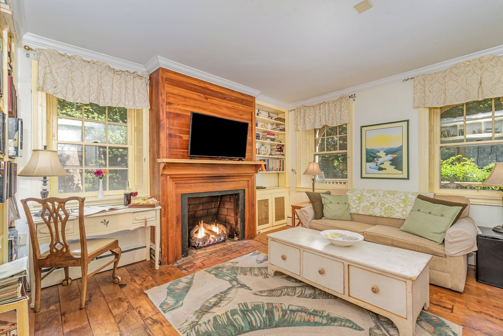 Fallen Tree Farm Bed & Breakfast 26/50