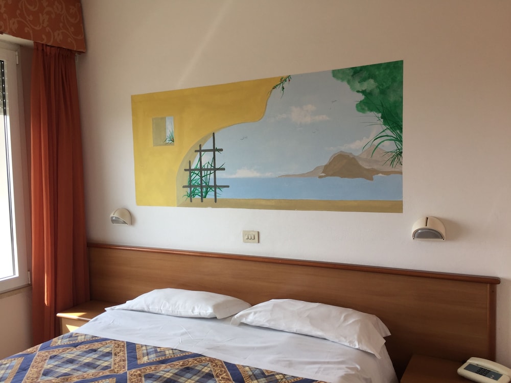 Hotel Ambasciatori 20/62