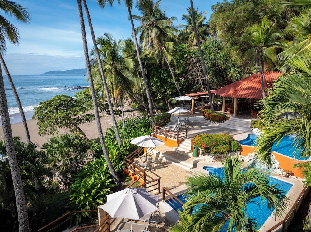 Tango Mar Beachfront Boutique Hotel and Villas 41/49