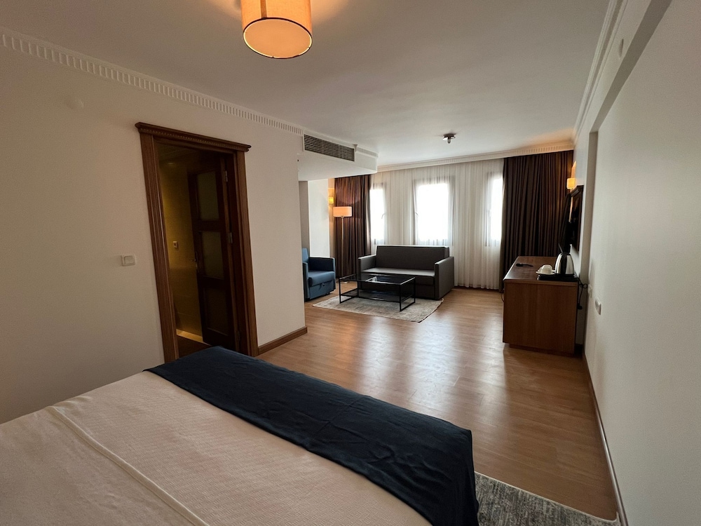 Istanblu Hotel & Spa 11/31
