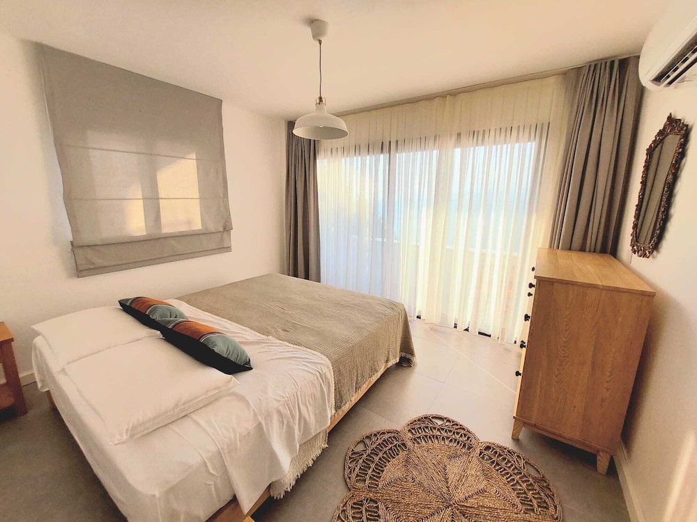 Ece Boutique Hotel 33/85