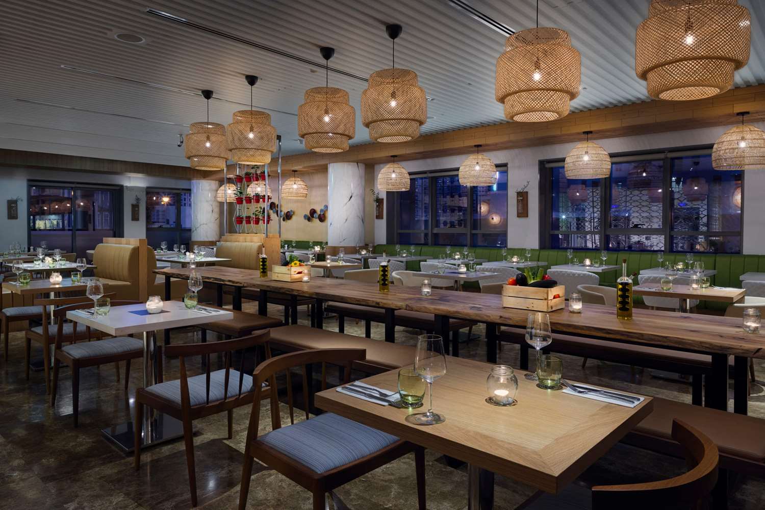 restaurant cafeteria