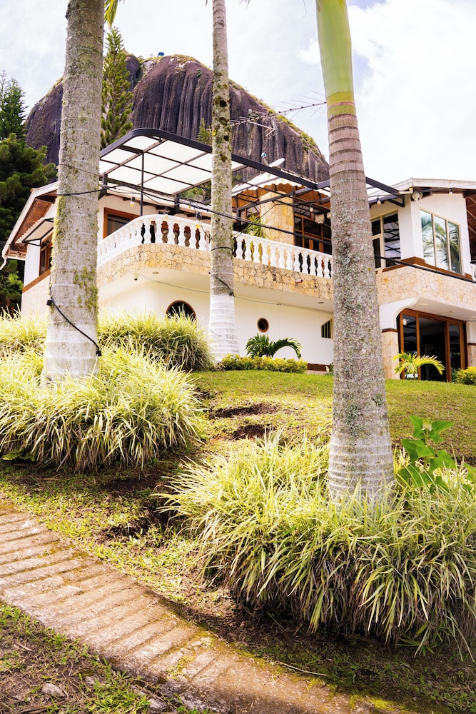 Hotel Casa Linda Guatape 27/32
