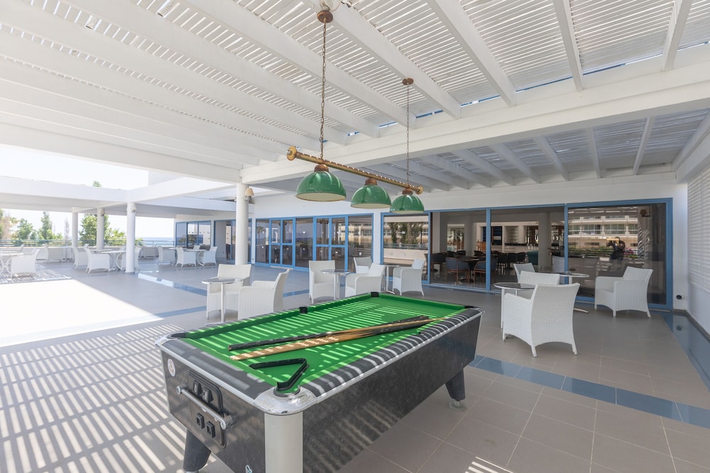 Iliada Beach Hotel 40/64