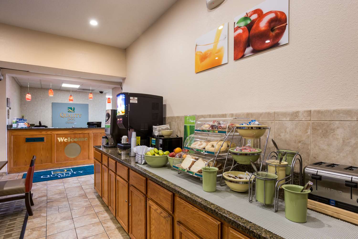 Quality Inn I-70 Near Kansas Speedway 37/45