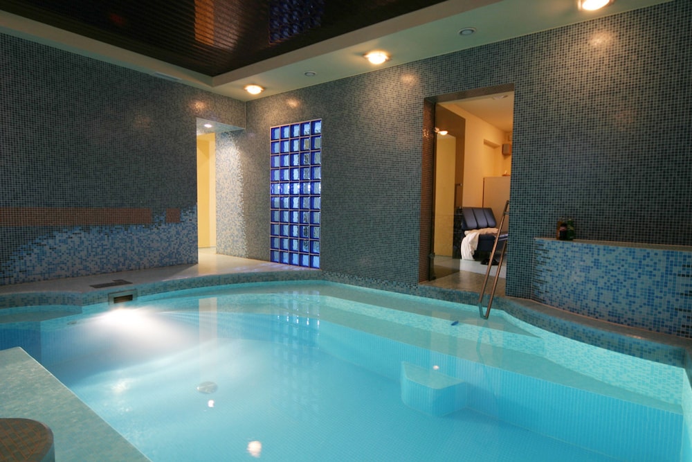 Mabre Residence Hotel 48/82