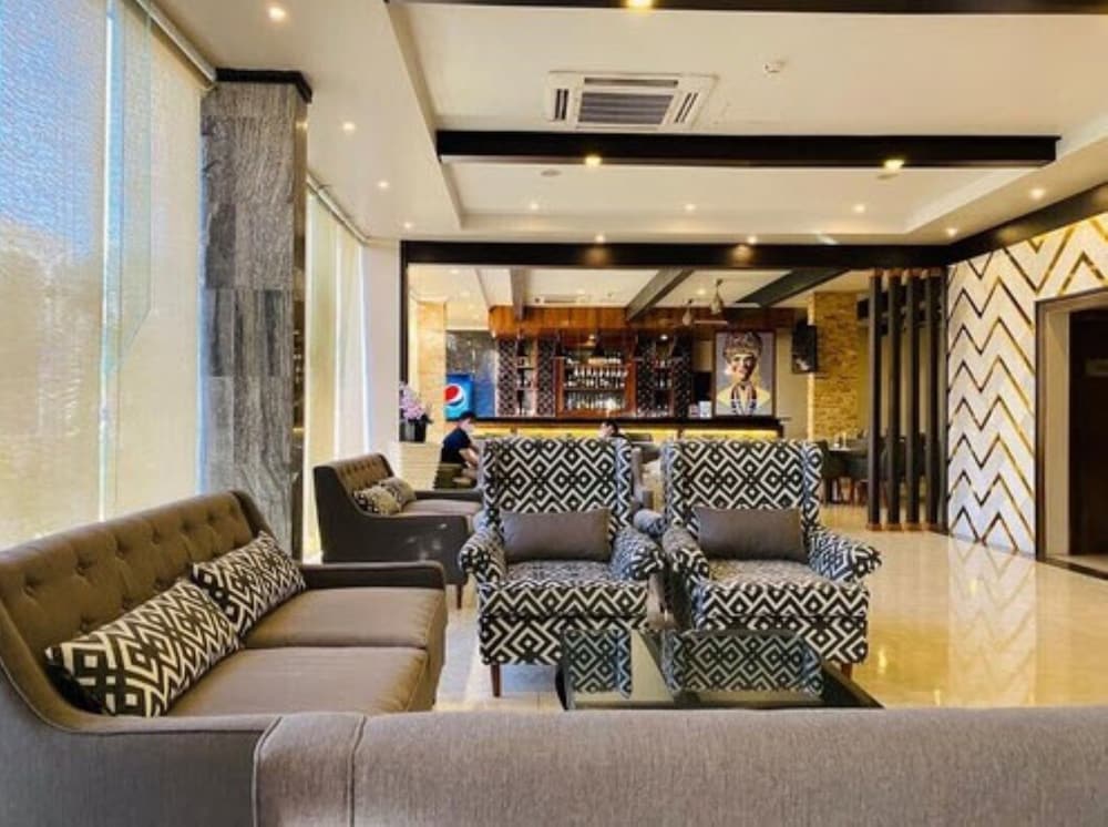 CBD Hotel 36/54