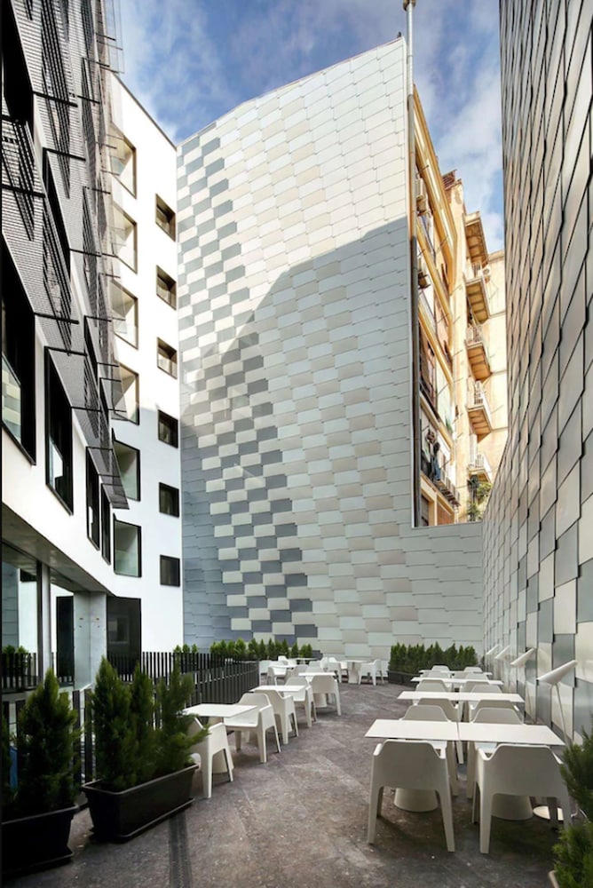 OLIVIA BALMES HOTEL 58/67