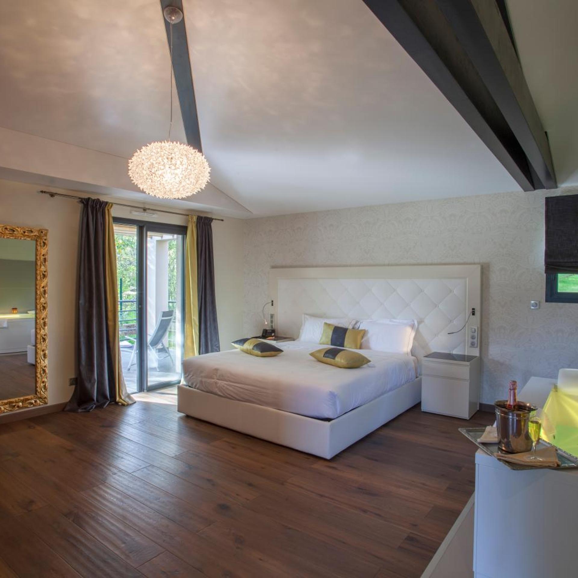 Prestige, Suite