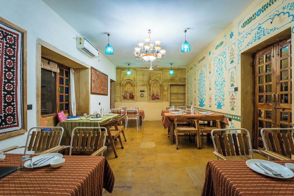 Hotel Heritage House 35/50