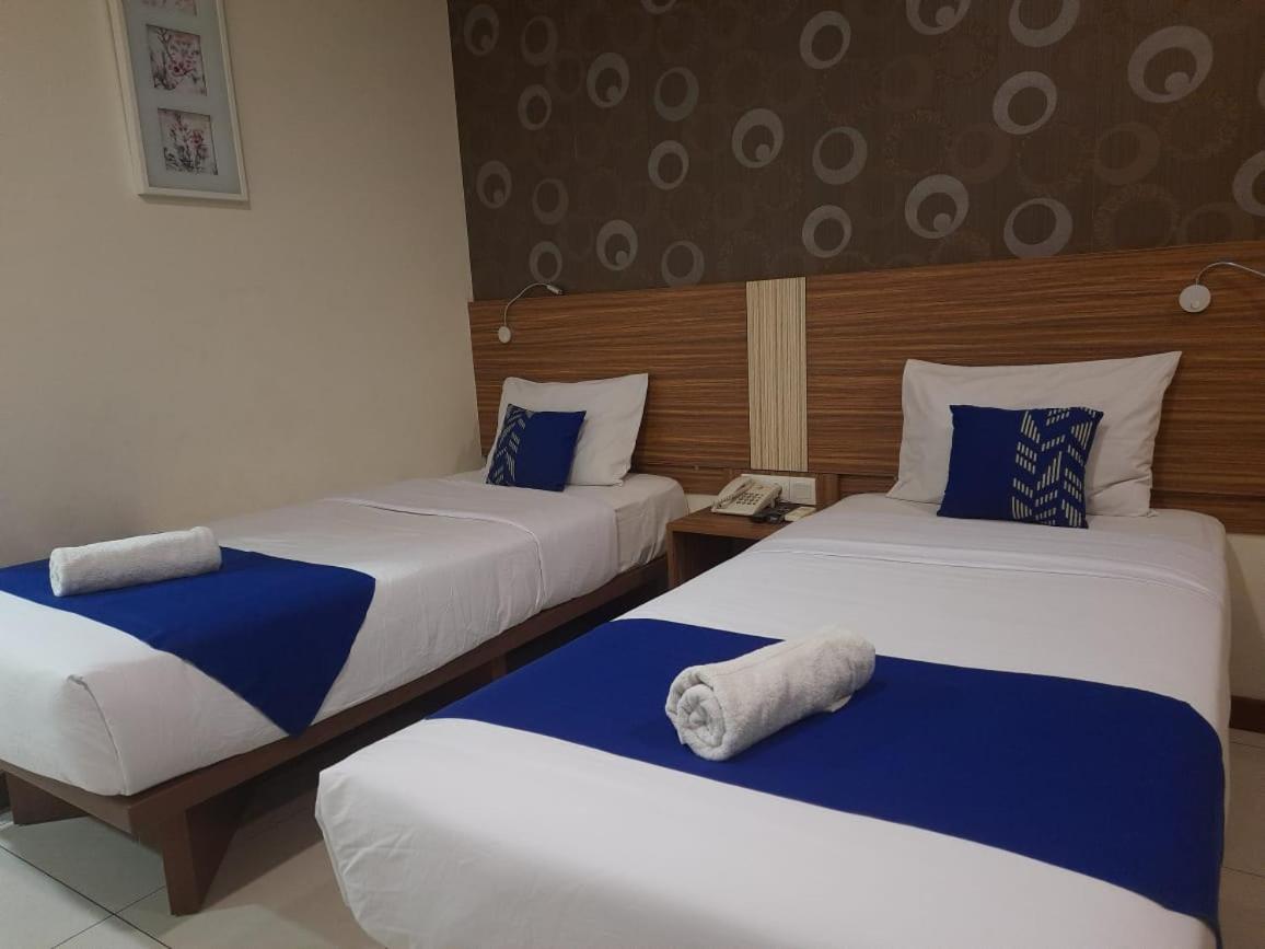 Smarthomm Hotel 8/32