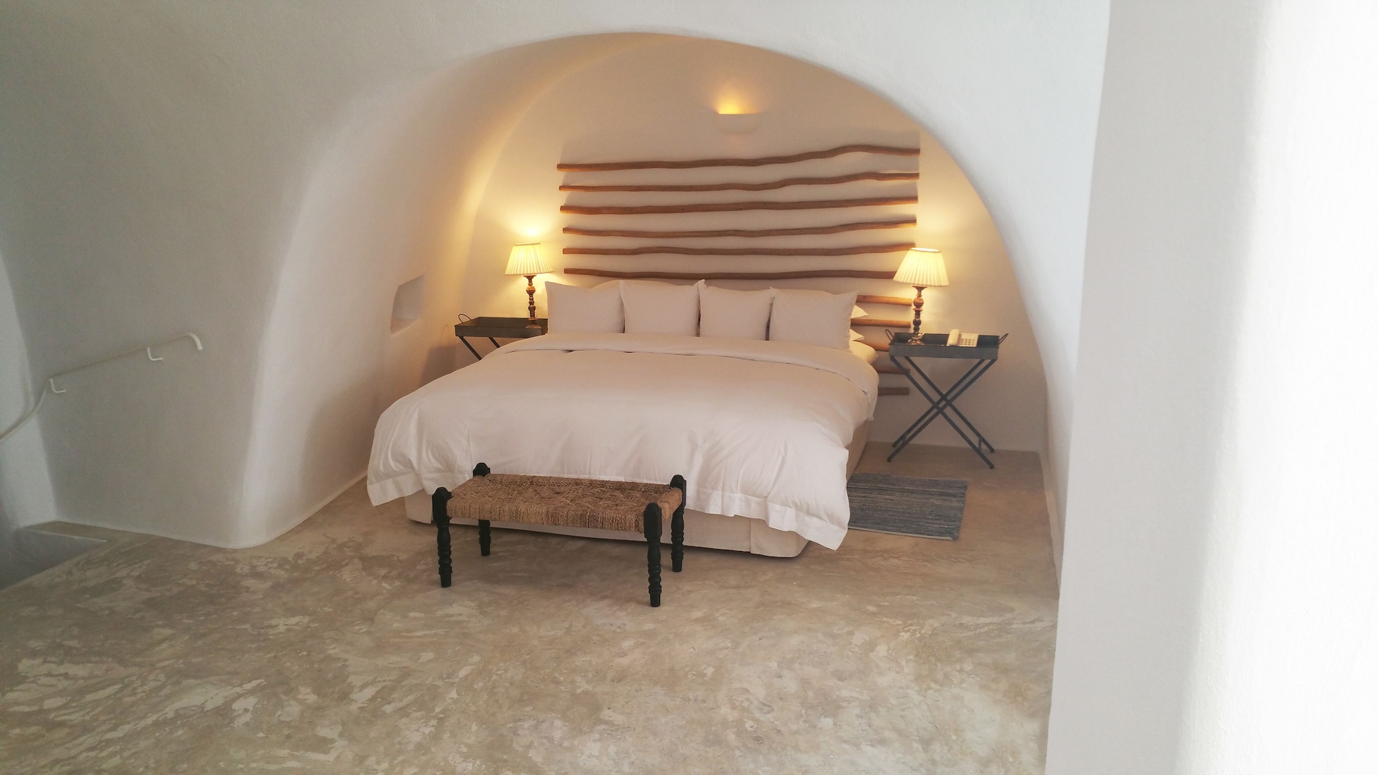 Cave, Suite, King Bed, Sea View, Plunge Pool, Jetted Tub